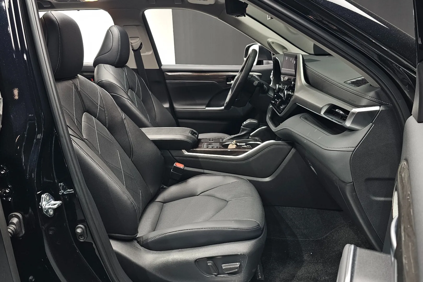 Toyota Highlander 2.5 Hybrid, Platinum 2026 2.5 л 243 л.с Гибрид, коробка Автомат, привод Полный привод, автомобиль из Корея, доставка по России, фото 7