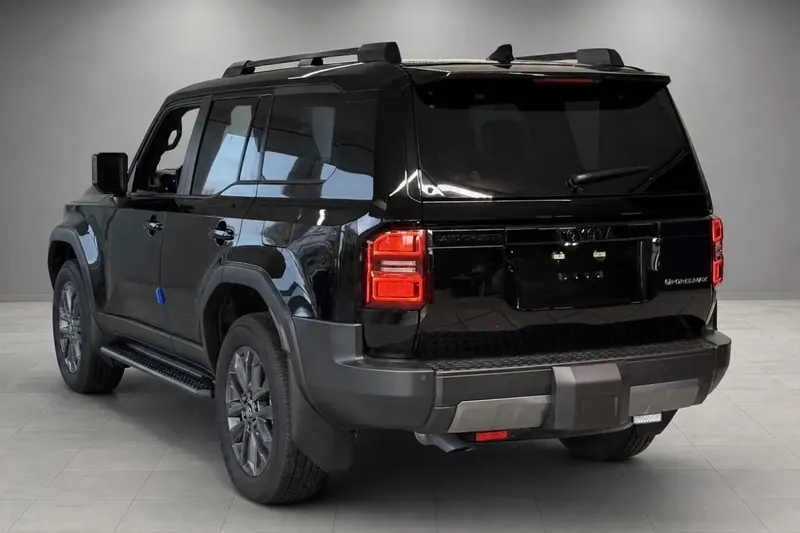 Новый Toyota Land Cruiser Premium Hybrid, i-FORCE MAX 2026 2.4 л 330 л.с Гибрид: Полный привод, Чёрный, коробка — Автомат, привезён из Германия, доставка по регионам, фото 5