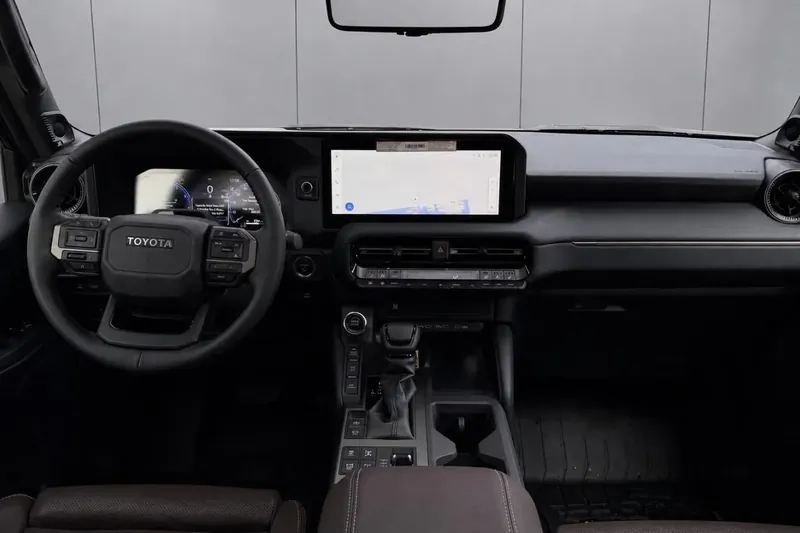 Toyota Land Cruiser Premium Hybrid, i-FORCE MAX 2026 2.4 л 330 л.с Гибрид, коробка Автомат, привод Полный привод, автомобиль из Германия, доставка по России, фото 7