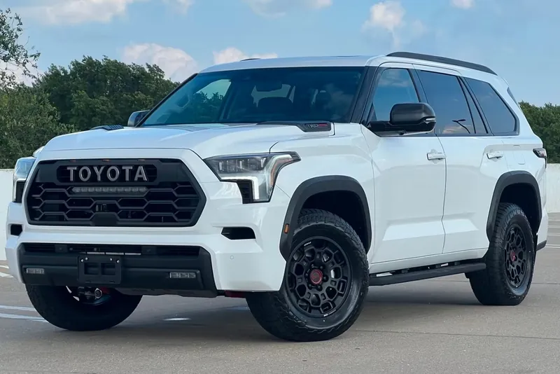 Toyota Sequoia TRD Pro 4WD, Hybrid i-FORCE MAX