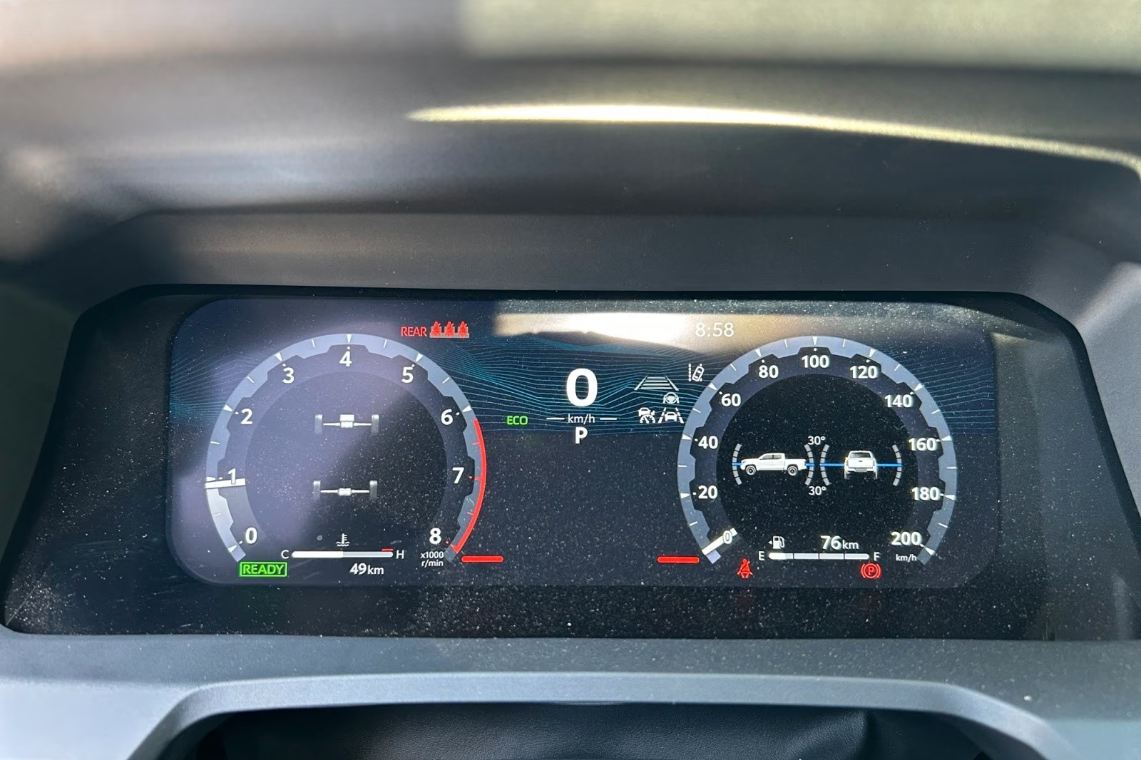 Оформить заказ на Toyota Tacoma Hybrid TRD Pro 2026 2.4 л 326 л.с Гибрид, коробка: Автомат, привод: Полный привод, доставка по России, салон в Москве, фото 14