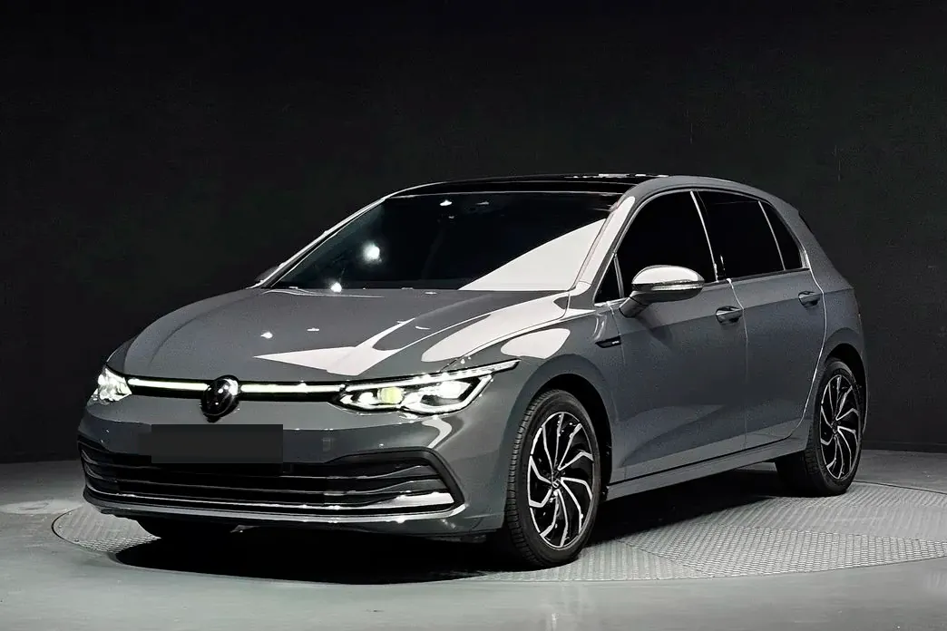 Volkswagen Golf 8