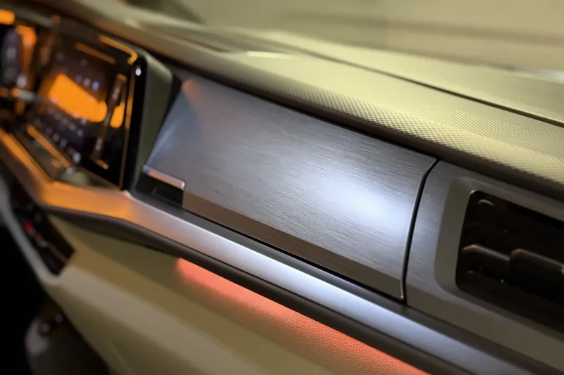 Volkswagen Multivan T7 Highline - фото 3