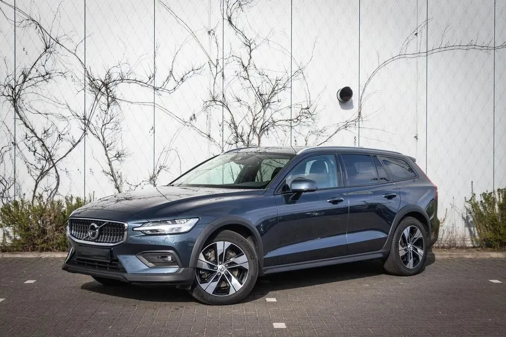Volvo V60 Сross Сountry