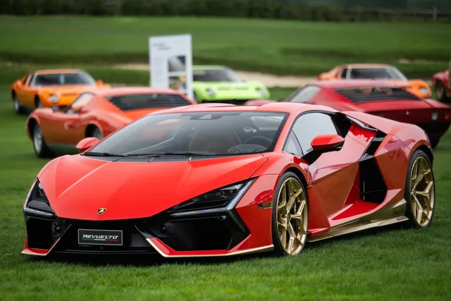 Lamborghini Revuelto Miura 60° Homage: 99 автомобилей к юбилею Miura